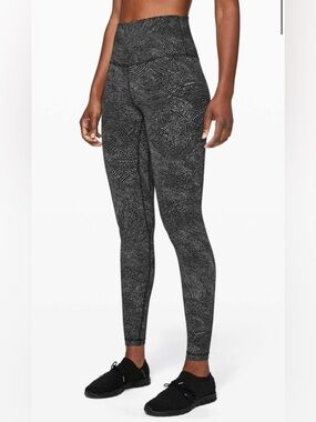 Lululemon align pant leggings women’s 4 free spirit ice gray black dot print gym